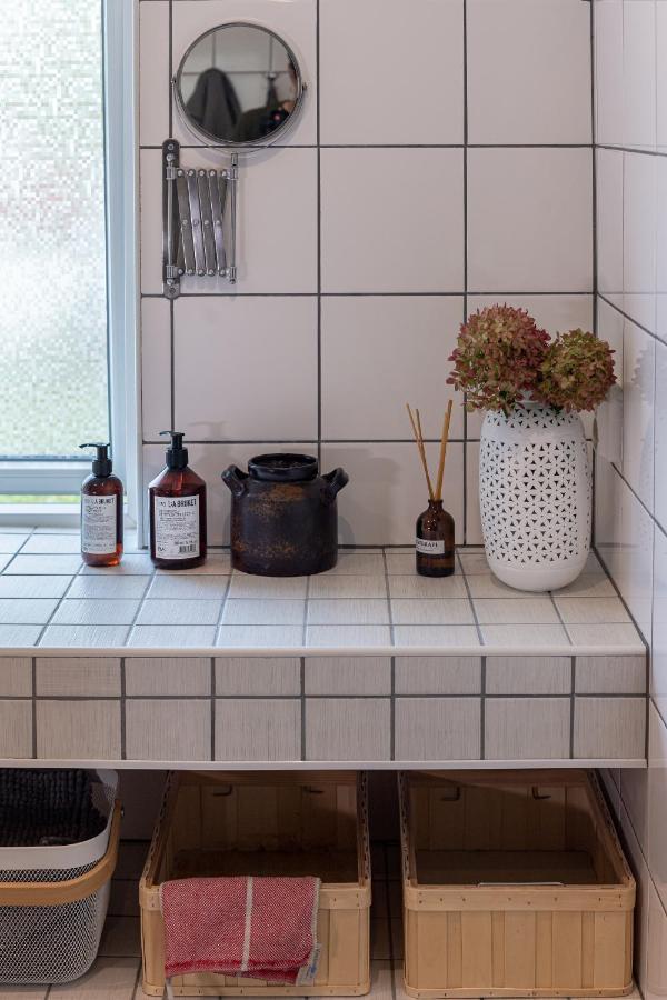 Red Bird Farm Bed and Breakfast Ystad Exterior foto