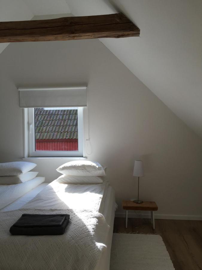 Red Bird Farm Bed and Breakfast Ystad Exterior foto